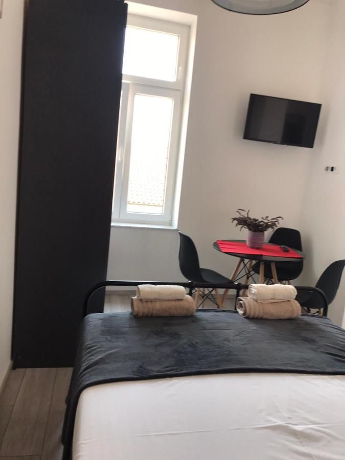 Studio Apartmani Paola Рієка Екстер'єр фото